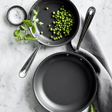 Fry Pans &amp; Skillets