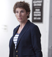 Episodes. Beverly Lincoln (Tamsin Greig). Copyright: Hat Trick Productions / BBC