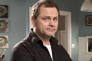 Lead Balloon. Rick Spleen (Jack Dee). Copyright: Open Mike Productions