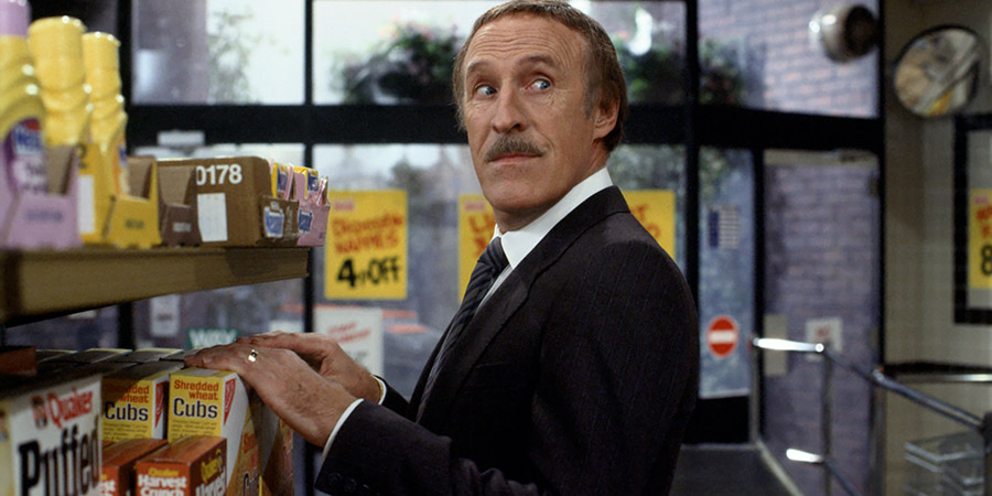 Slinger's Day. Cecil Slinger (Bruce Forsyth). Copyright: Thames Television