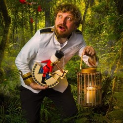 Twonkey's Christmas in the Jungle. Paul Vickers