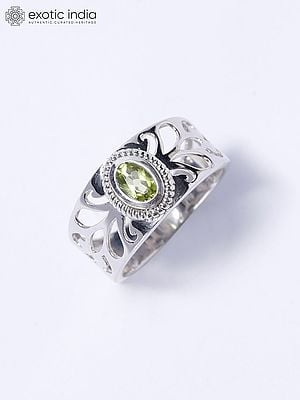 Designer Faceted Peridot Ring | Sterling Silver Jewelry