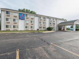 Motel 6-Lawrence, KS, hotell i Lawrence