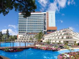 Pestana Carlton Madeira Ocean Resort Hotel, хотел в района на Se, Фуншал