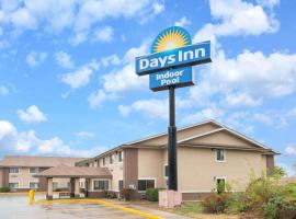 Days Inn by Wyndham Topeka โรงแรมในโทพิกา