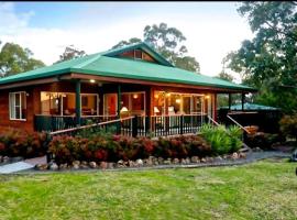 Valley View Luxury Retreat, lodge in Vacy