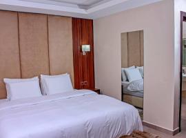 Joshesther Olive Hotel, hotel in zona Aeroporto Internazionale Murtala Muhammed - LOS, Ikeja