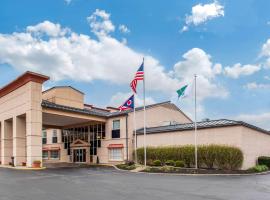 Quality Hotel Conference Center Cincinnati Blue Ash, hótel í Blue Ash