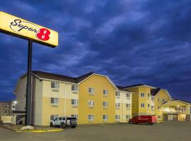 Super 8 by Wyndham Altoona, hotel u gradu 'Altoona'