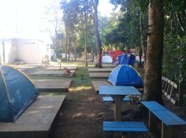 CAMPING RECANTO DOS PÁSSAROS, camping à Chapada dos Guimarães