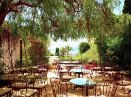 Hotel Royal Bon Repos, hotell i Sainte-Maxime