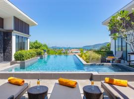 CASABAY Luxury Pool Villas by STAY, hotell i Rawai Beach