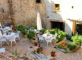 Hotel Rural el Arrabal Siguenza คันทรีเฮาส์ในซีเกว็นซา