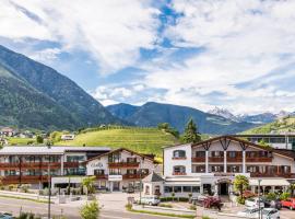 Hotel Clara, hotell sihtkohas Brixen