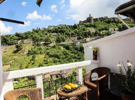 Trigona Hostel, hotel v destinaci Gjirokastër