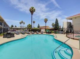 Best Western Sandman Hotel, hotel perto de Aeroporto Internacional de Sacramento - SMF, Sacramento