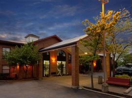 Howard Johnson by Wyndham Waukegan Great Lakes, hotel u gradu 'Waukegan'