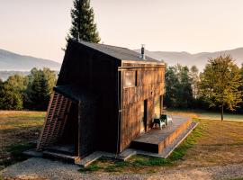 Domki 4 Nad Ranem - Baza Bieszczady Smerek, hotel en Wetlina