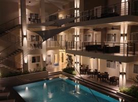 Rovira Suites, hotel a Dumaguete