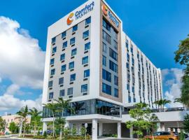 Comfort Inn & Suites Miami International Airport, hotel i Miami