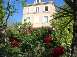 Hôtel Les Palmiers, hotel en Saint-Tropez City Centre, Saint-Tropez