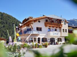 Viesnīca Hotel Central - das kleine Boutique Hotel am Achensee pilsētā Pertizava