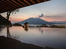 城山ホテル鹿児島 ※旧名称　城山観光ホテル