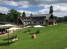 Kazmarka, porodični hotel u gradu Mala Moravka