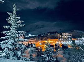 Hotel Scardus, hotel di Tetovo