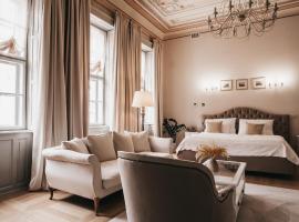 Room42 - Suites & Apartments, hotel en Esztergom