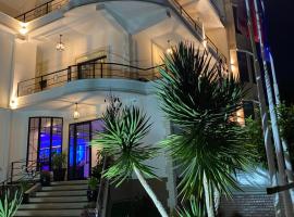 Garden Boutique Hotel, hotel sa Elbasan