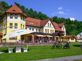 Hotel Julianin dvor、ハボフカのホテル