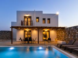 Cato Agro 1, Seafront Villa with Private Pool, hôtel  près de : Aéroport de Karpathos - AOK