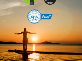 Escape Beach Resort - SHA Extra Plus Certified, hotel u gradu Mae Nam