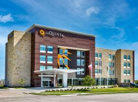 La Quinta Inn & Suites by Wyndham Terrell, hotel v destinácii Terrell