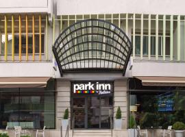 Park Inn by Radisson Bucharest Hotel & Residence, apartmen di Bucharest