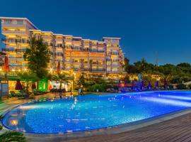 Justiniano Deluxe Resort, hotel din Okurcalar