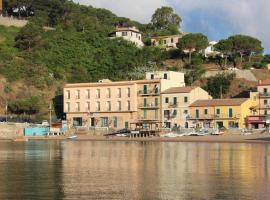 Hotel l'Approdo, hôtel à Porto Azzurro