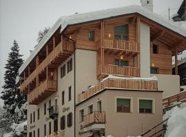 Albergo Alpino, hotel u gradu Vermiljo