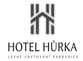 Hotel Hůrka, hotell nära Pardubice flygplats - PED, Pardubice