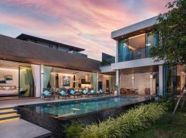 Inspire Villas Phuket, hotell i Rawai Beach