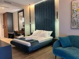 Domus Hotel & Apartments