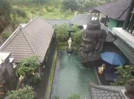 Huts Rock Ubud