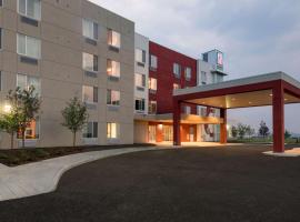 Motel 6 Airdrie, hotel din Airdrie