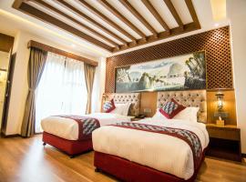 Everest Boutique Hotel