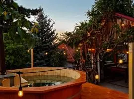 Vila cu Ciubar & Jacuzzi - Sunset Hill House