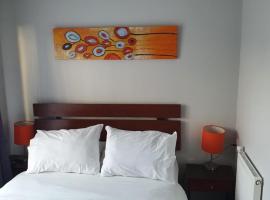 Hostal del Rio, hotel sa Concepción