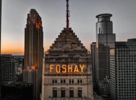 W Minneapolis - The Foshay, отель в Миннеаполисе