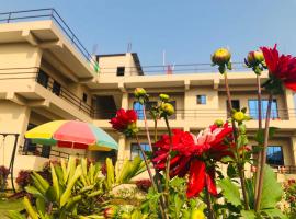 Hotel Happy Land, hotel di Chitwan