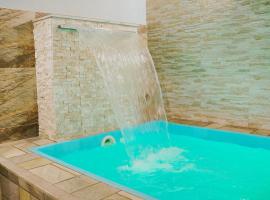 Casa com piscina em Goiás Velho, hotell i Goiás